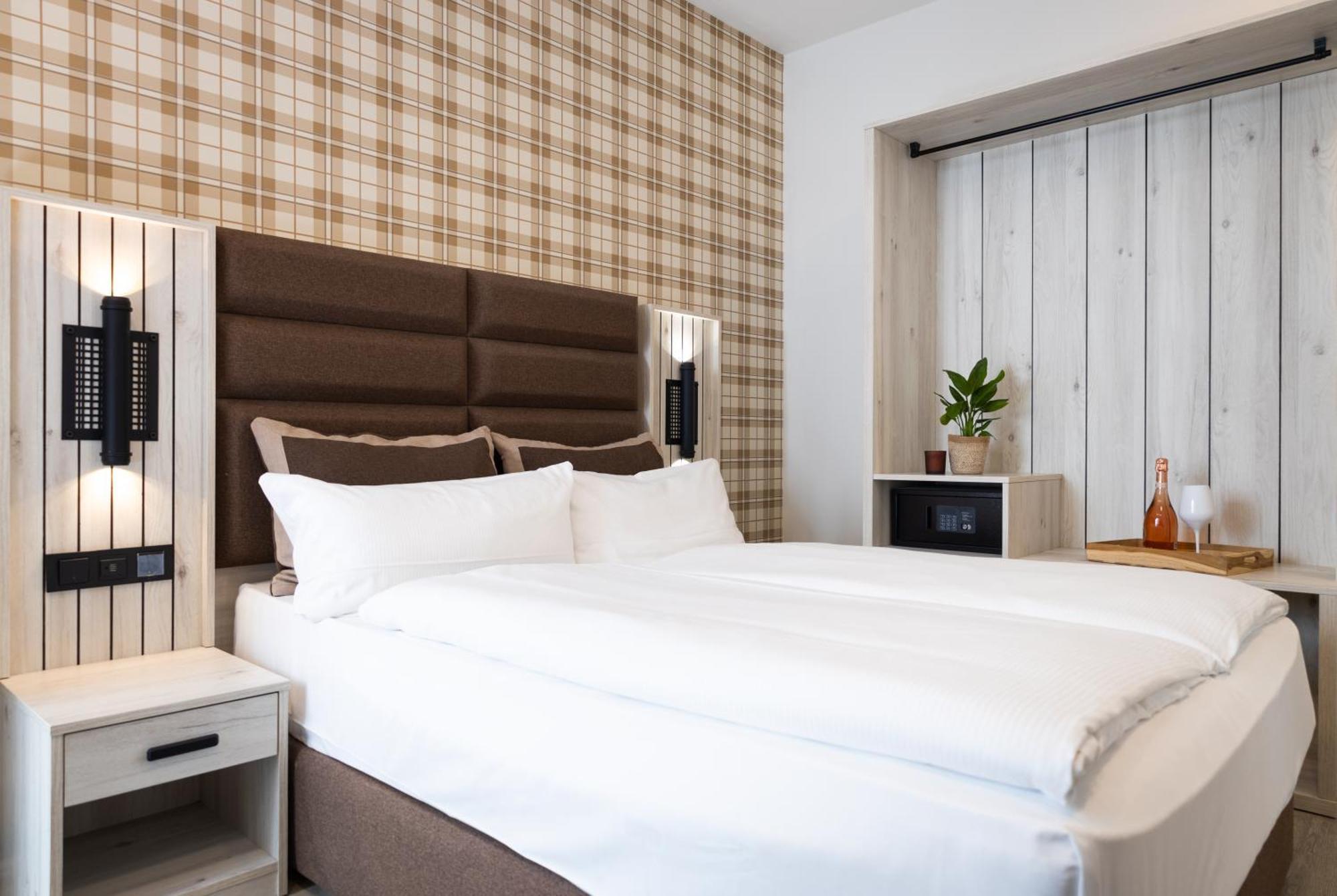 Hotel Innception Кельн Екстер'єр фото