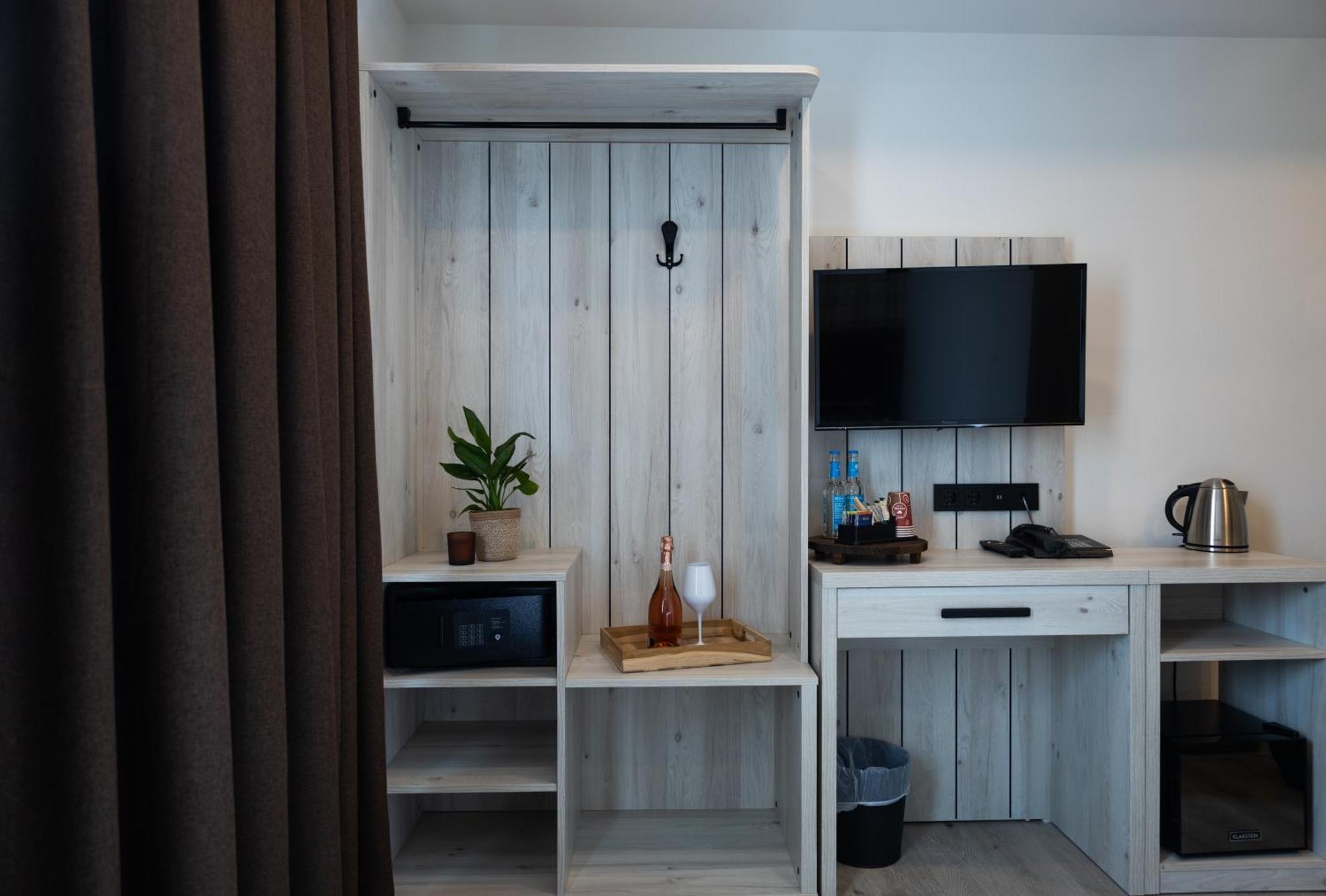Hotel Innception Кельн Екстер'єр фото